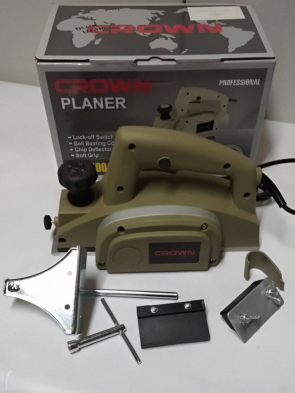 RABOT ÉLECTRIQUE Crown 650W – Image 2